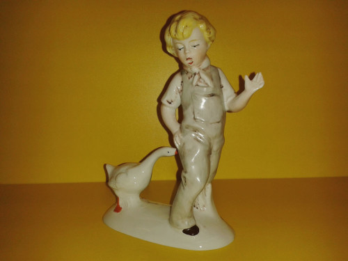 GDR porcelán figura