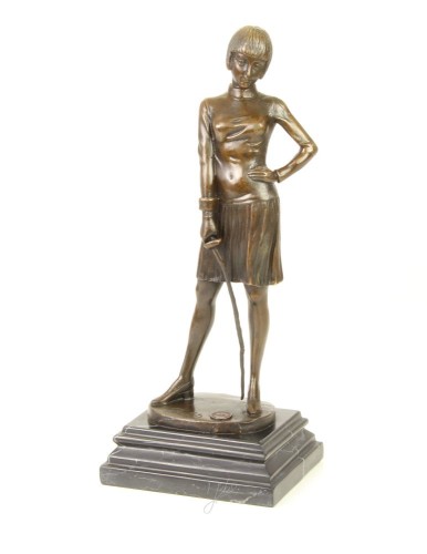 bronz szobor vívó nő KZ-4