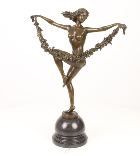bronz táncsos nő BJ-17