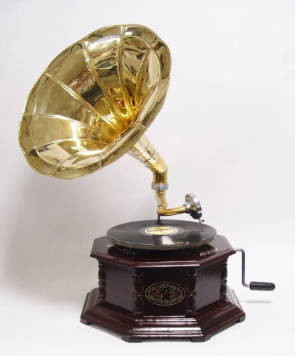 gramofon GR-3